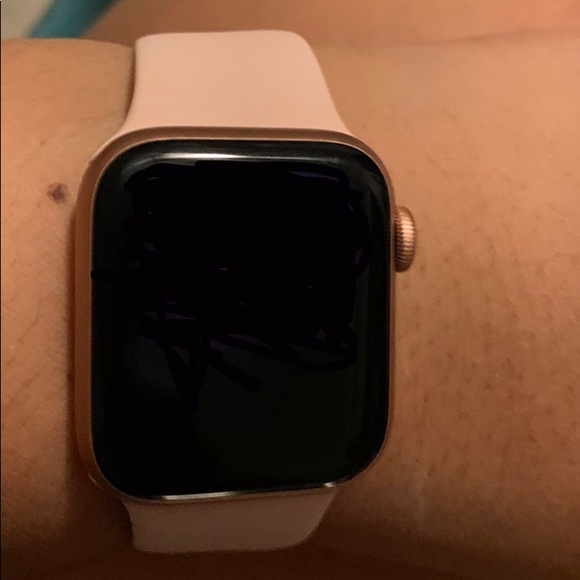 Sold - Picture 3 of 5